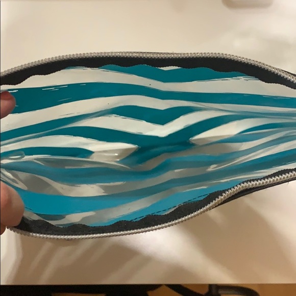 Victoria’s Secret Pouch - Picture 5 of 6